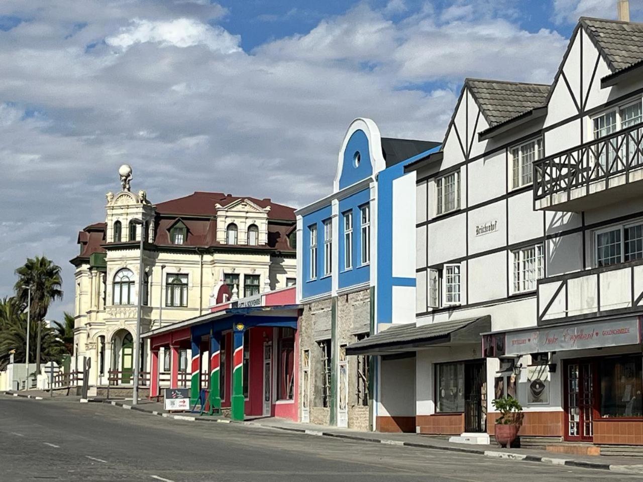 Central Self Catering Свакопмунд Екстер'єр фото