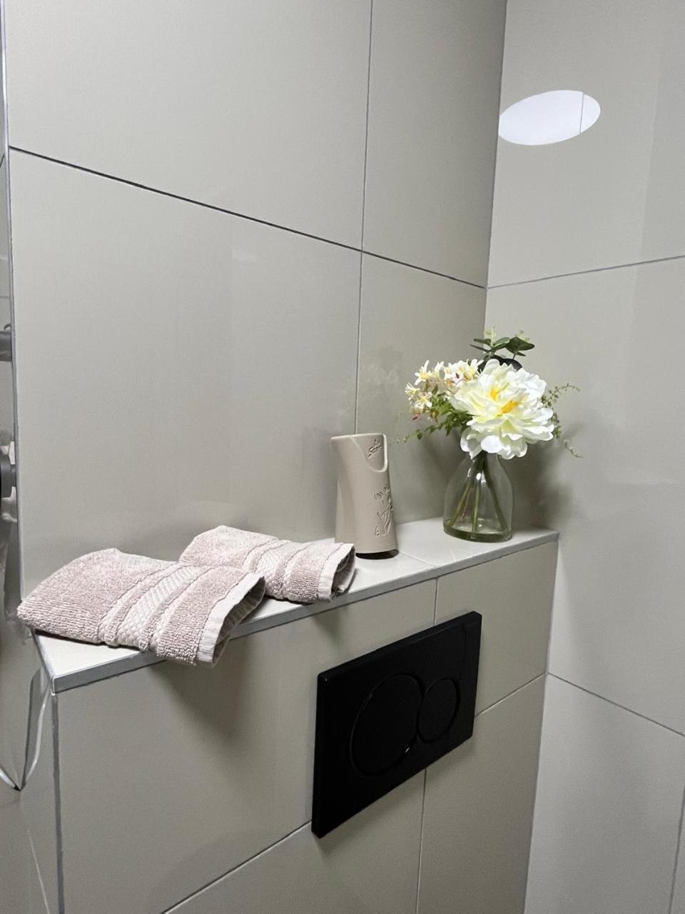 Central Self Catering Свакопмунд Екстер'єр фото